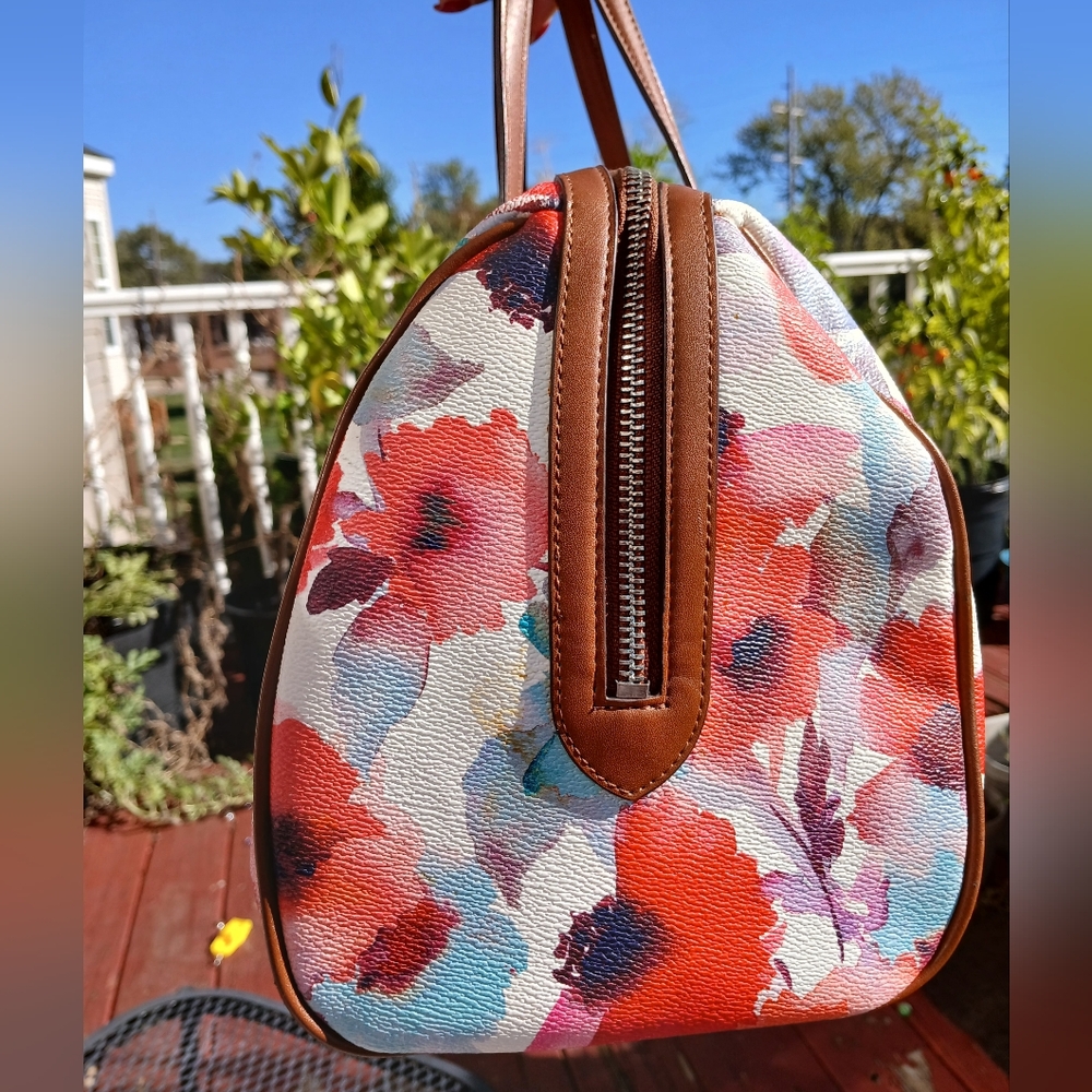 Lauren Ralph Lauren Red and Blue Floral Satchel - Picture 9 of 16